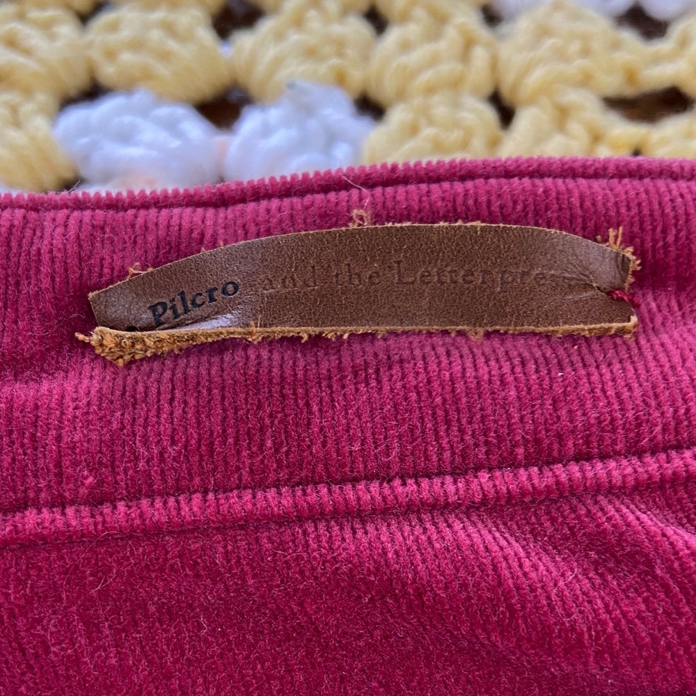 Pilcro and the Letterpress 28 Cranberry Red corduroy velvet stretch skinny pants - Picture 9 of 13